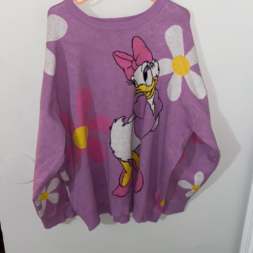 Disney’s Daisy Duck Sweater!! Great sweater to keep warm in these cold months.